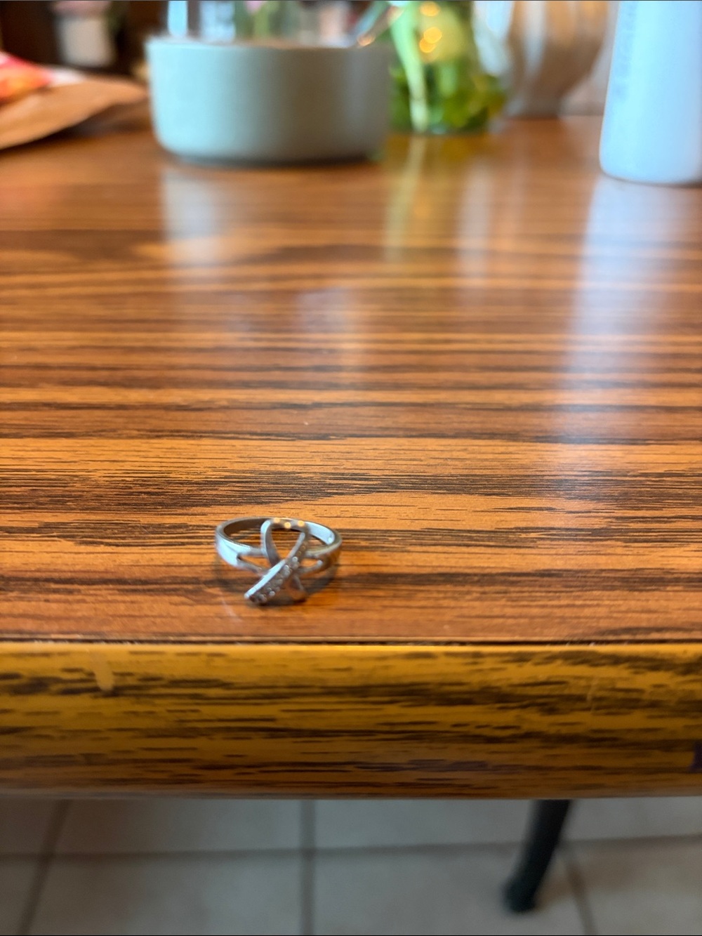 Silver Heart Ribbon Ring with Pavé Stones - Women Jewelry